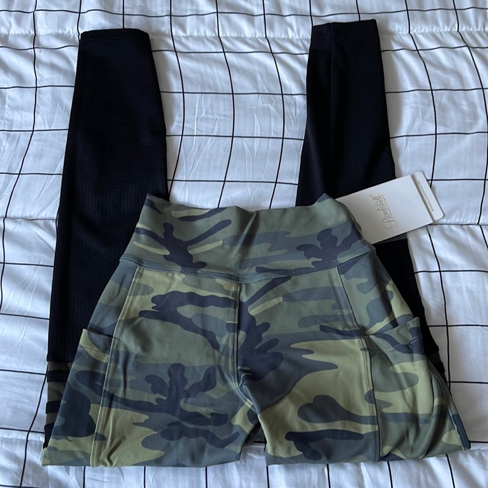 Bombshell Sportswear leggings